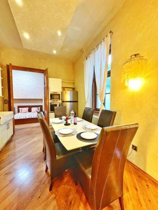 Ultra Central Apartment / 10 Ppl Budapest Exterior photo